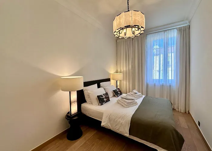 Quai Promenade View Sea View Balcony 3 Bedrooms Air Conditioning Appartement *