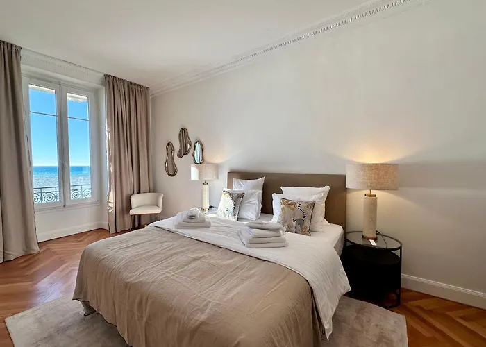 Appartement Quai Promenade View Sea View Balcony 3 Bedrooms Air Conditioning Nice