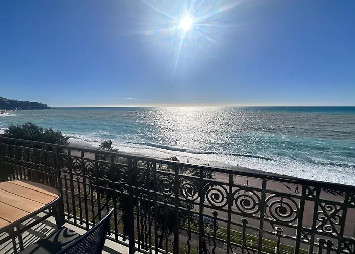 Quai Promenade View Sea View Balcony 3 Bedrooms Air Conditioning